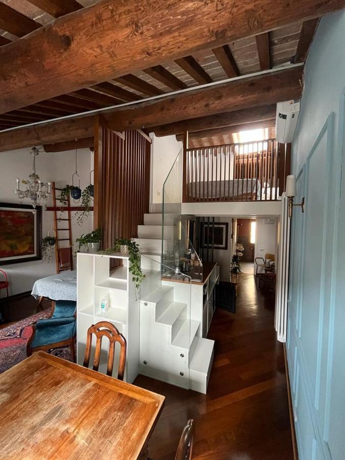 Elegante Alloggio In Casa Storica-Borgo Portello 帕多瓦 外观 照片